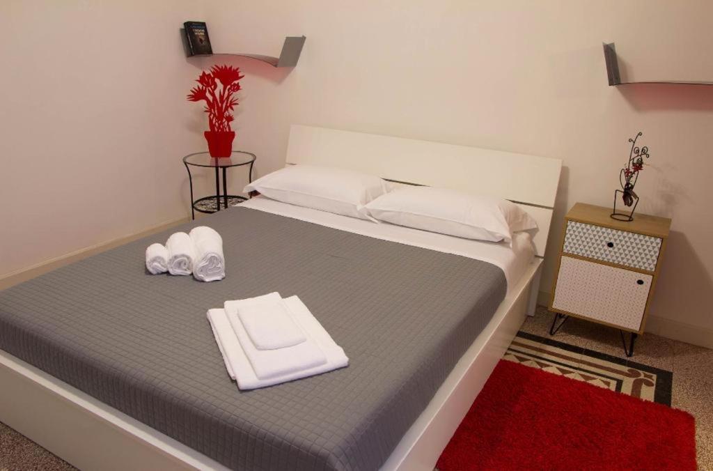 סירקוזה Casa Vacanze L'Altra Diaz מראה חיצוני תמונה